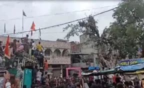 Gujarat: Violence Erupts as Hindu Procession Turns Aggressive