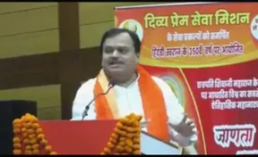 Uttar Pradesh: Anti-Muslim Advocate Suresh Chavhanke Calls for Mosque Replacement with Temples in Lucknow Event